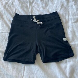 W HALO VINTAGE SHORT